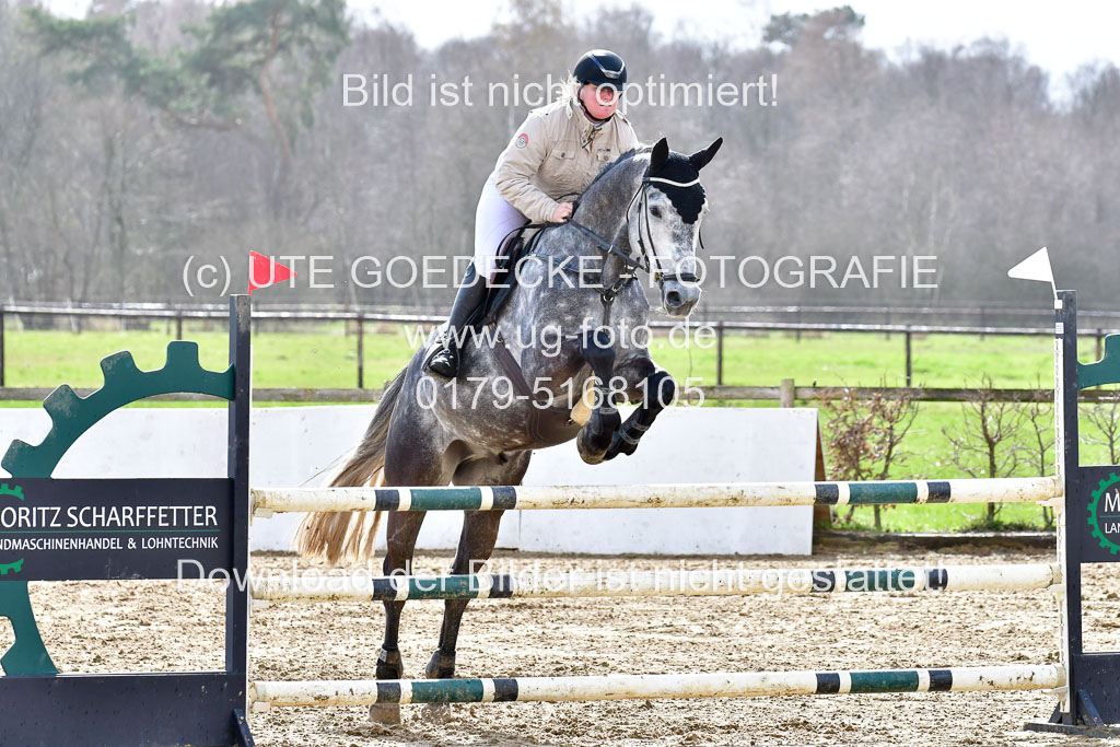 Reitsportzentrum Bremervörde | 070421 Springpferde L 2 _32