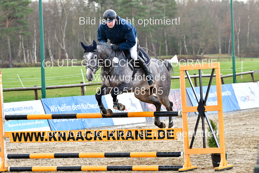 Reitsportzentrum Bremervörde | 070421 Springpferde L_035 