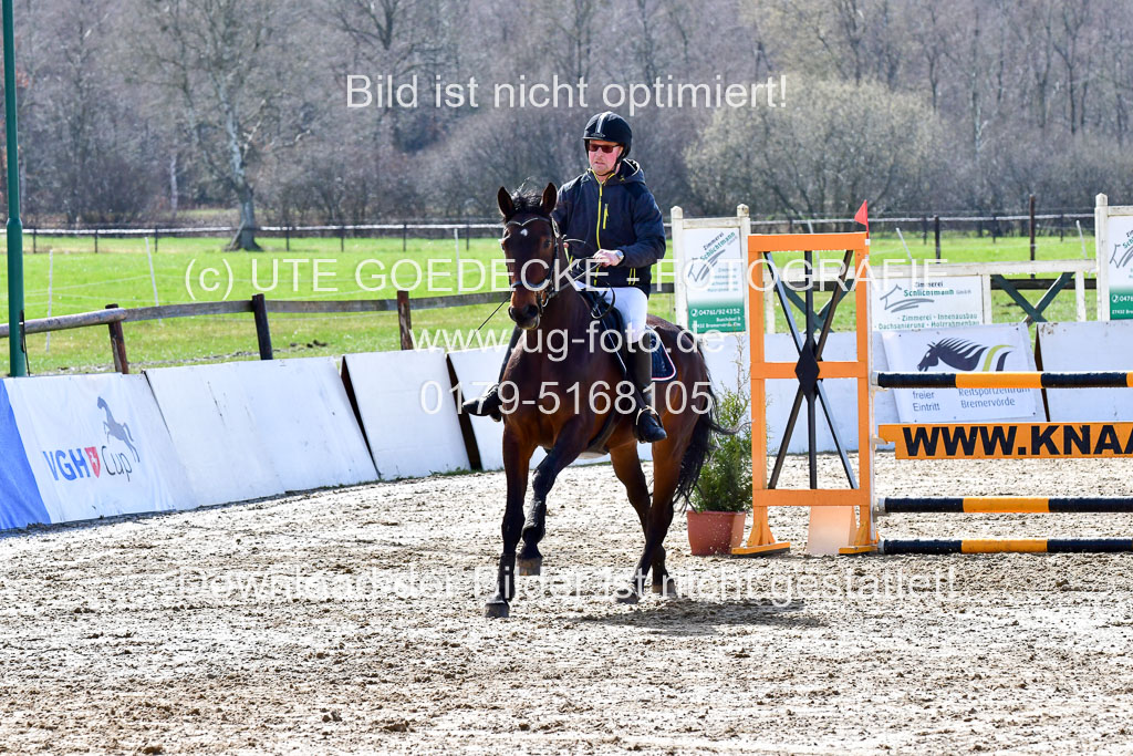 Reitsportzentrum Bremervörde | 070421 Springpferde L_051 