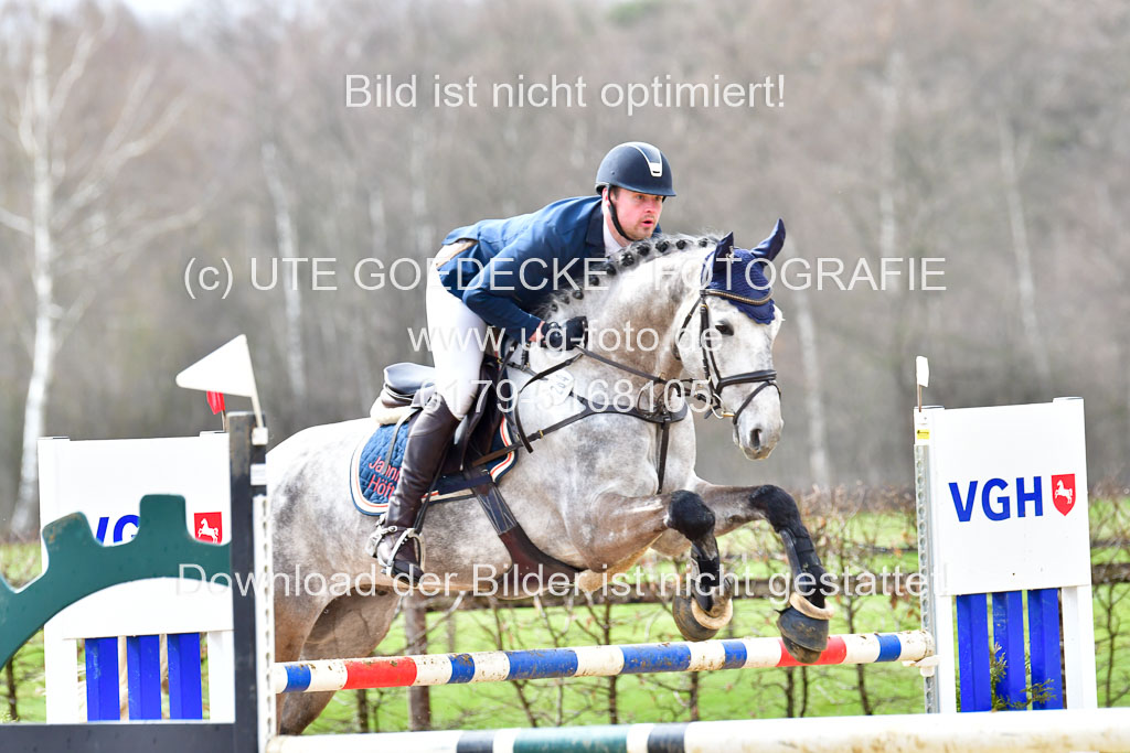 Reitsportzentrum Bremervörde | 070421 Springpferde L_099 