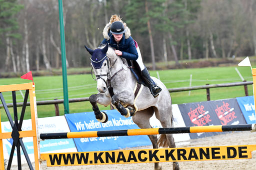 Reitsportzentrum Bremervörde | 070421 Springpferde L_001 