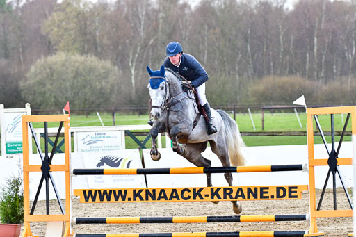 Reitsportzentrum Bremervörde | 070421 Springpferde L_031 