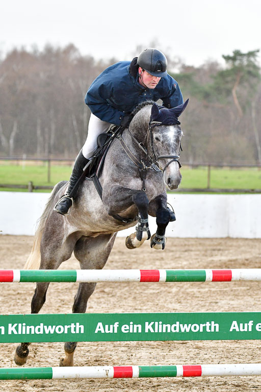 Reitsportzentrum Bremervörde | 070421 Springpferde L_037 