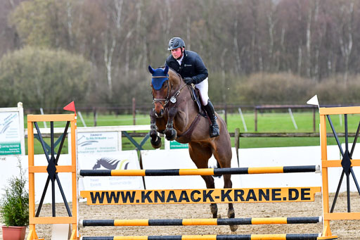 Reitsportzentrum Bremervörde | 070421 Springpferde L_071 