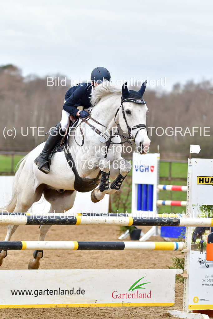 Reitsportzentrum Bremervörde | 080421 Springprfg L _135
