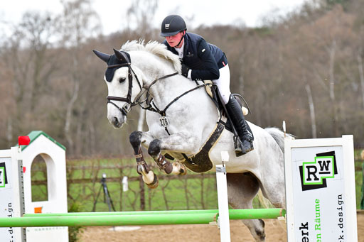 Reitsportzentrum Bremervörde | 080421 Springprfg  L _007 