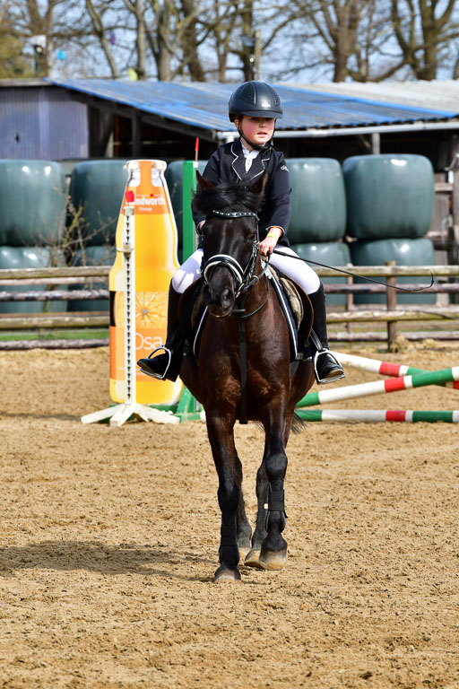 Reitsportzentrum Bremervörde 10.4.21 | 10421 Springreiter WB_136 