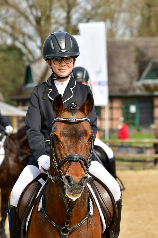 Reitsportzentrum Bremervörde 10.4.21 | 10421 Springreiter WB_151 
