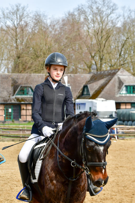 Reitsportzentrum Bremervörde 10.4.21 | 10421 Springreiter WB_153 