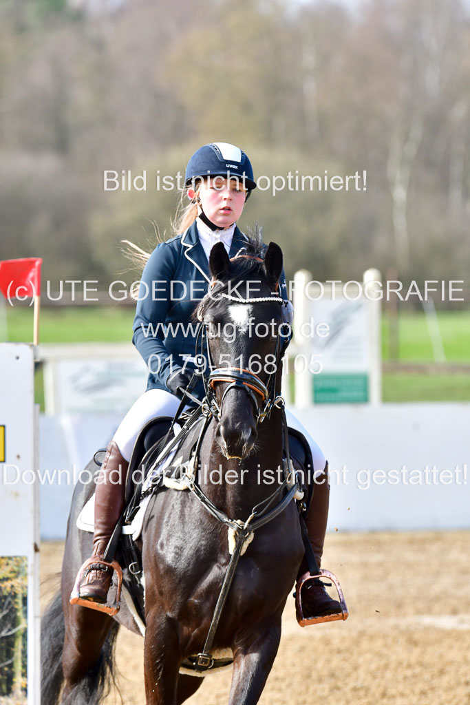 Reitsportzentrum Bremervörde 8.4.21 | 080421 STil A JR-REI_093