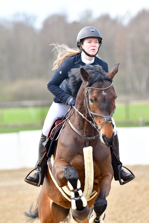 Reitsportzentrum Bremervörde 8.4.21 | 080421 STil A JR-REI_040 