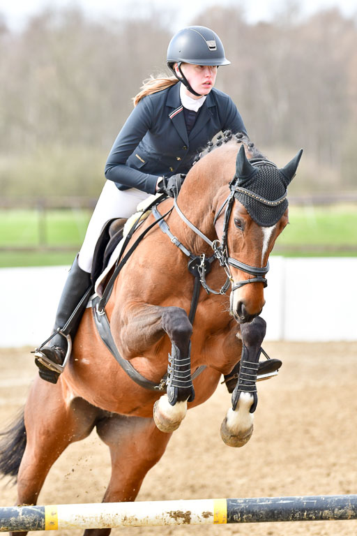 Reitsportzentrum Bremervörde 8.4.21 | 080421 STil A JR-REI_191 