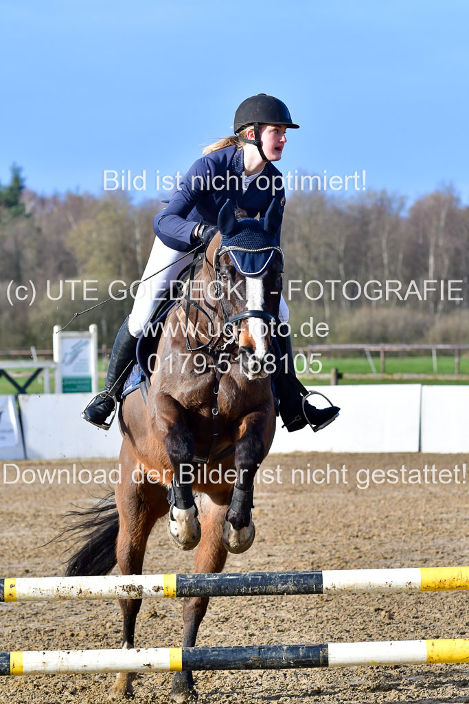 Reitsportzentrum Bremervörde 8.4.21 | 080421 STil A JUN_121