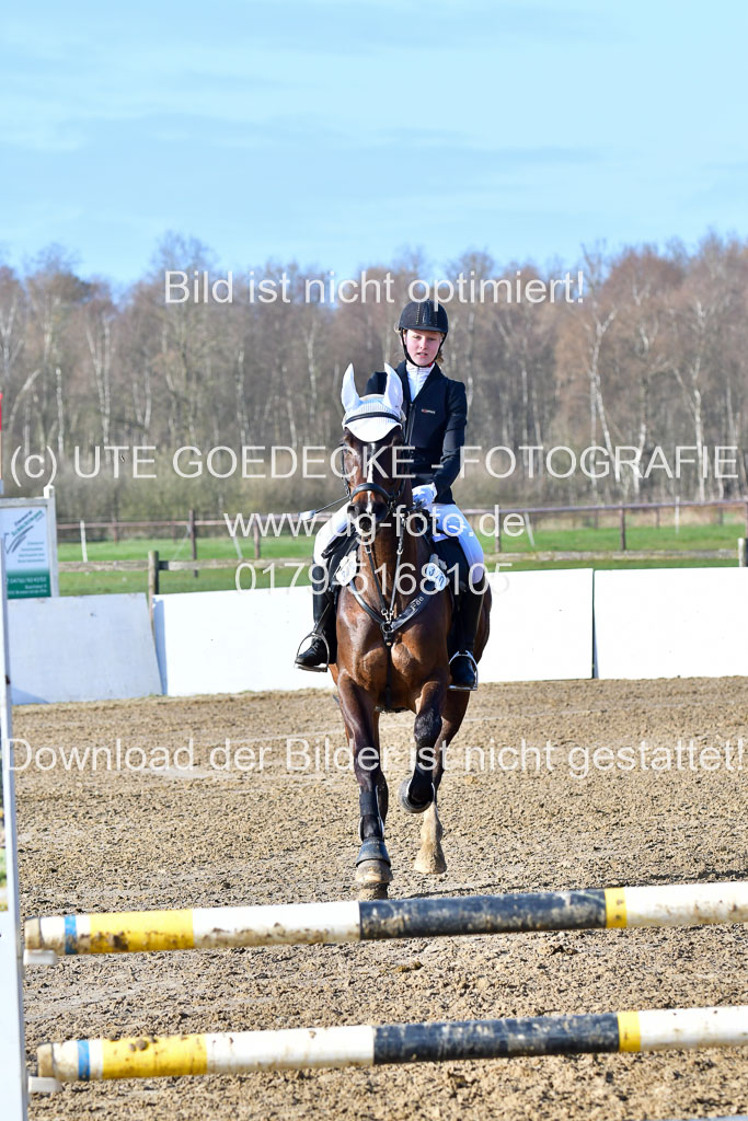 Reitsportzentrum Bremervörde 8.4.21 | 080421 STil A JUN_222 