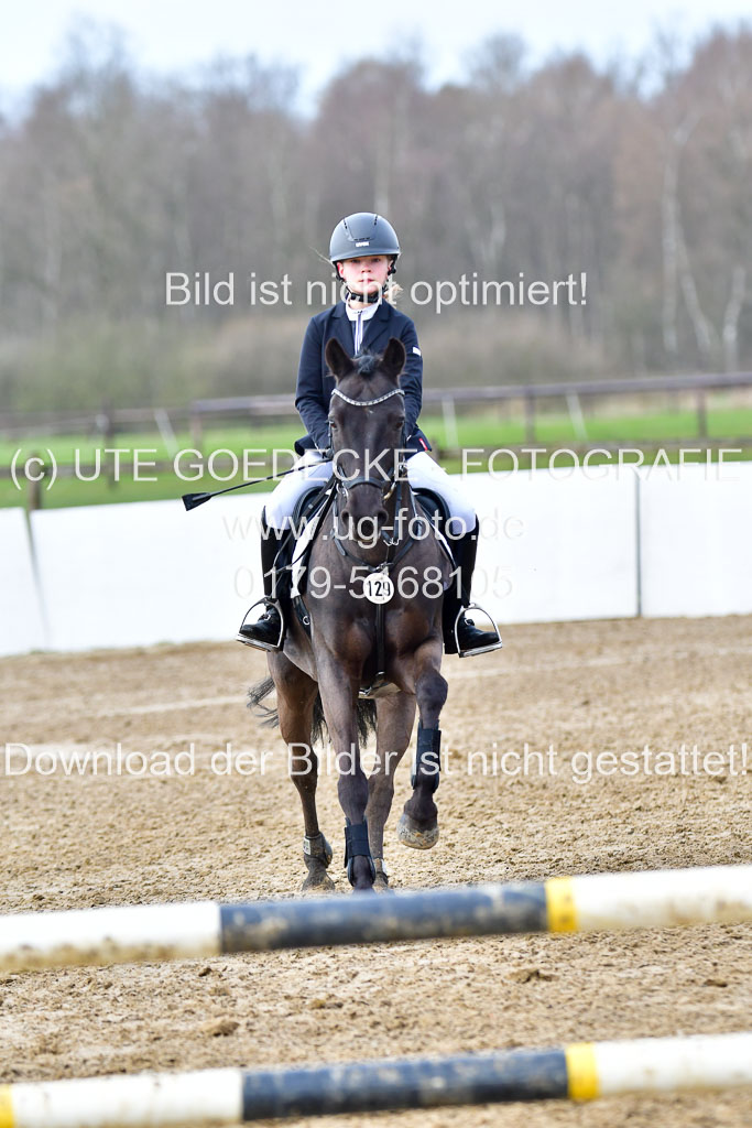 Reitsportzentrum Bremervörde 8.4.21 | 080421 STil A JUN_275