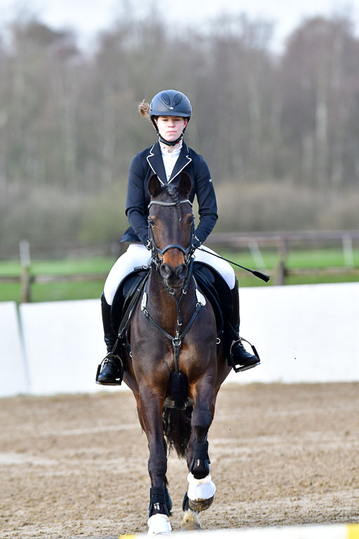 Reitsportzentrum Bremervörde 8.4.21 | 080421 STil A JUN_019 