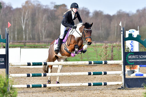 Reitsportzentrum Bremervörde 8.4.21 | 080421 STil A JUN_031 