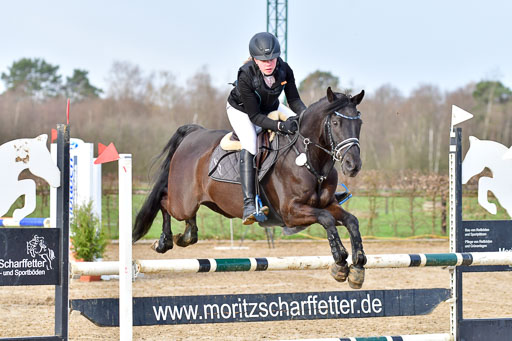 Reitsportzentrum Bremervörde 8.4.21 | 080421 STil A JUN_043 