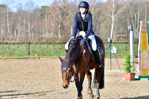 Reitsportzentrum Bremervörde 8.4.21 | 080421 STil A JUN_201 