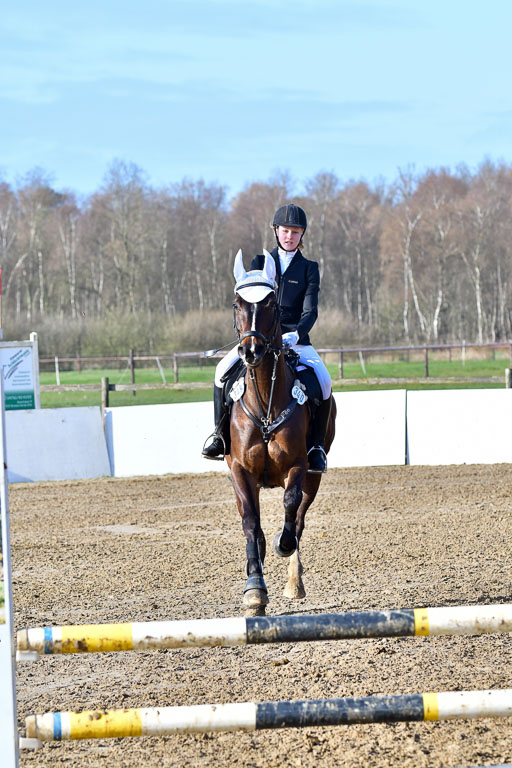 Reitsportzentrum Bremervörde 8.4.21 | 080421 STil A JUN_222 