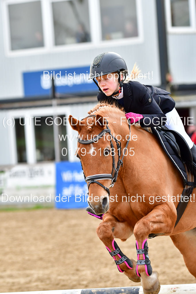 Reitsportzentrum Bremervörde 8.4.21 | 080421 Stilspring WB _107