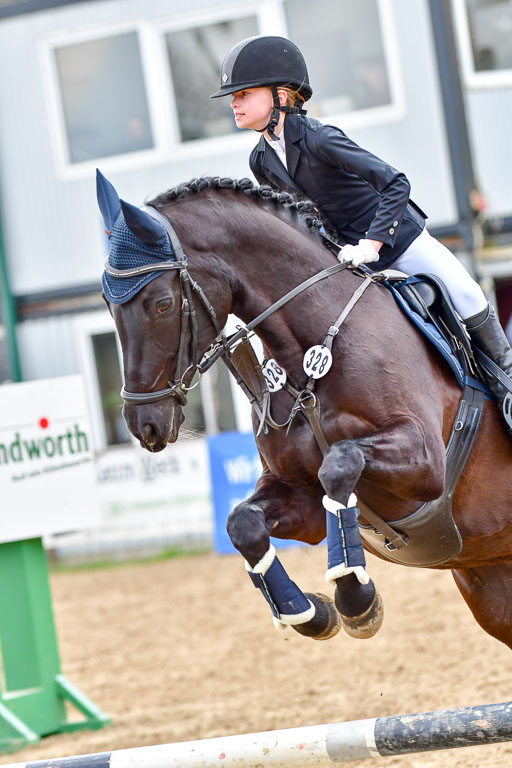 Reitsportzentrum Bremervörde  8.4.21 | 080421 Stilspring WB _145 