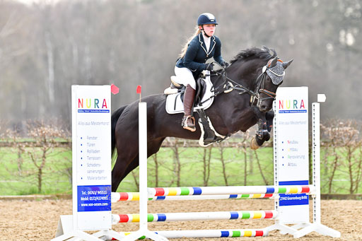 Reitsportzentrum Bremervörde  8.4.21 | 080421 Stilspring WB _167 