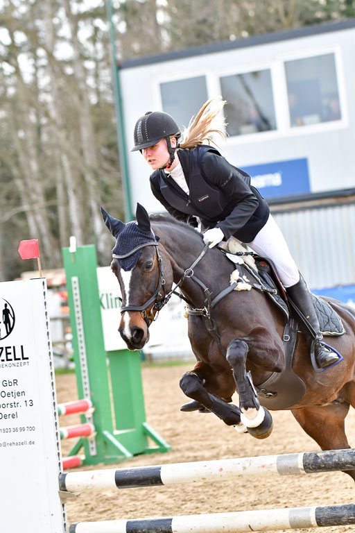 Reitsportzentrum Bremervörde  8.4.21 | 080421 Stilspring WB _272 