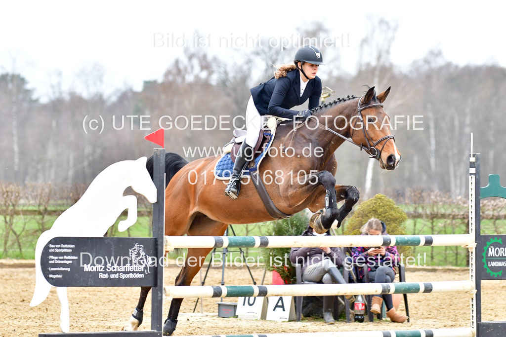 Reitsportzentrum Bremervörde 9.4.21 | 090421 Springen L_081 