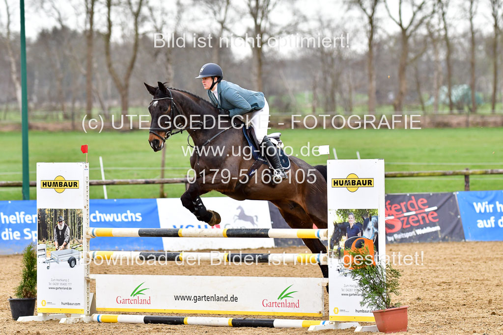 Reitsportzentrum Bremervörde 9.4.21 | 090421 Springen L_144