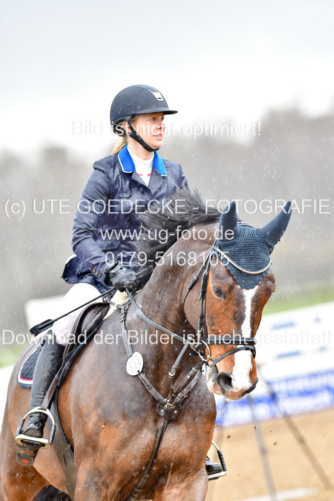 Reitsportzentrum Bremervörde 9.4.21 | 090421 Springen L_166 