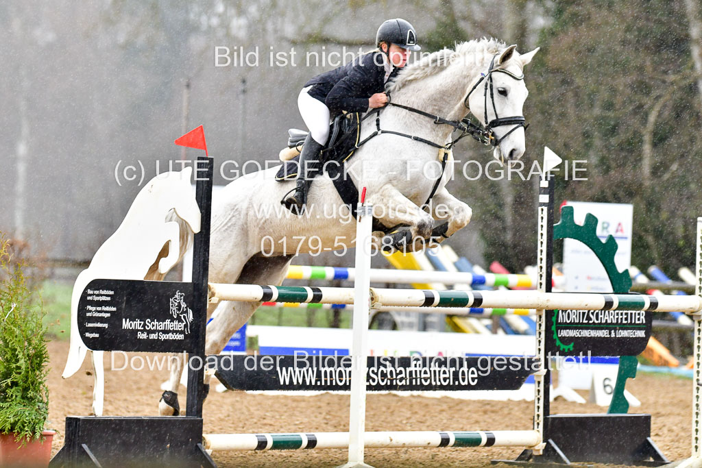 Reitsportzentrum Bremervörde 9.4.21 | 090421 Springen L_189