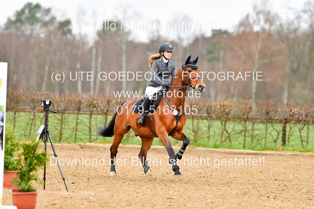 Reitsportzentrum Bremervörde 9.4.21 | 090421 Springen L_202