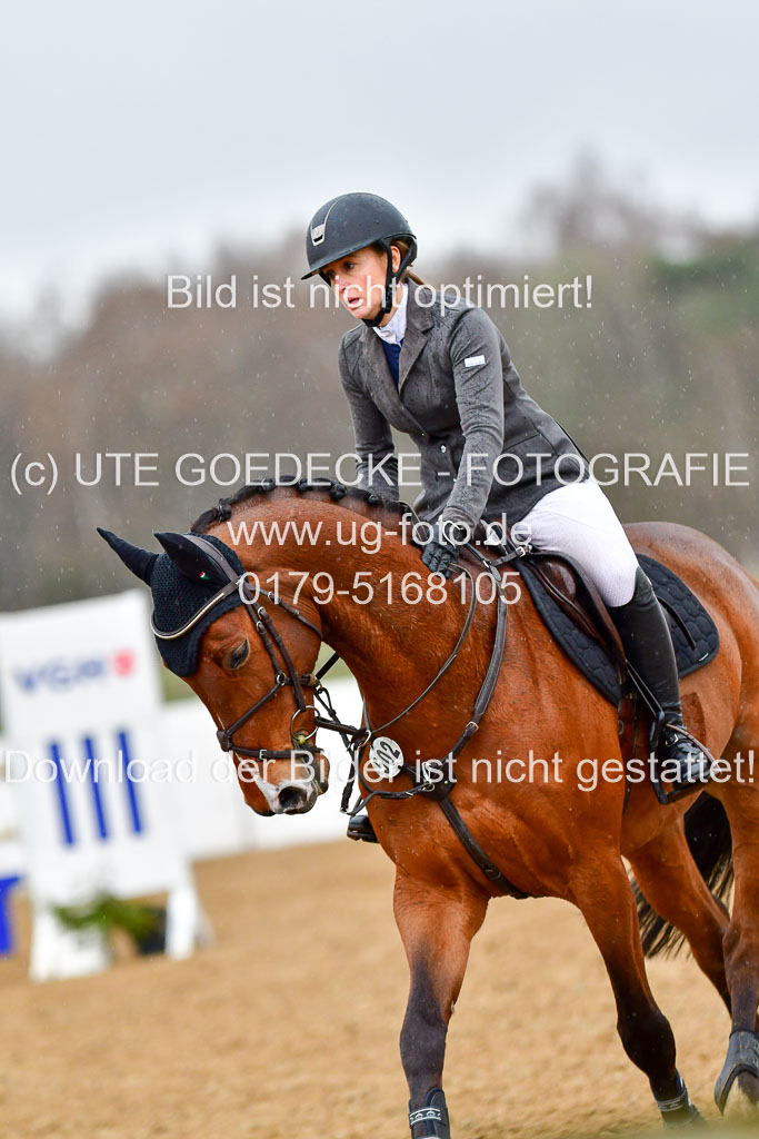 Reitsportzentrum Bremervörde 9.4.21 | 090421 Springen L_207