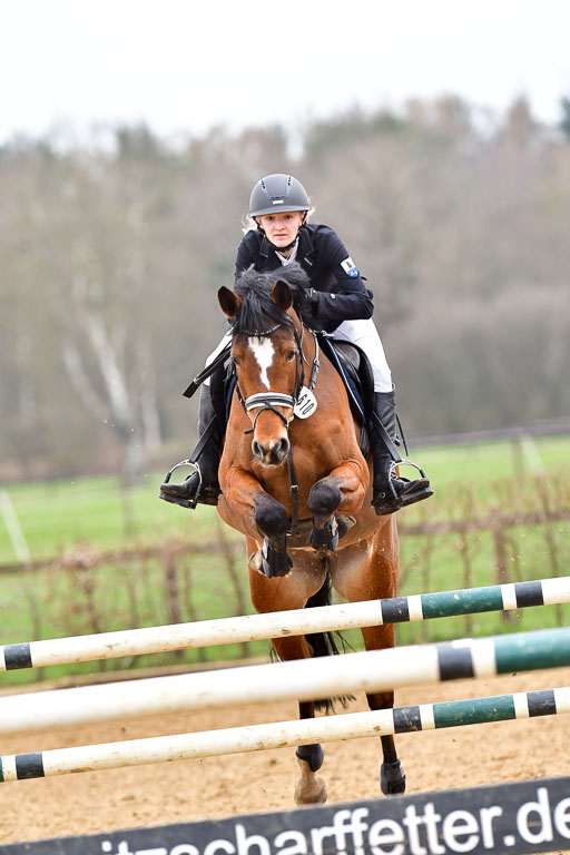 Reitsportzentrum Bremervörde 9.4.21 | 090421 Springen L_077 