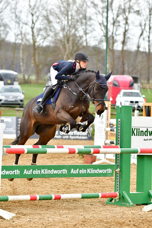 Reitsportzentrum Bremervörde 9.4.21 | 090421 Springen L_134 