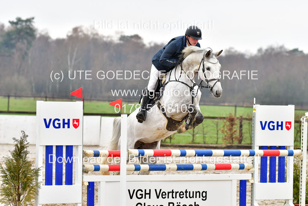 Reitsportzentrum Bremervörde 11.4.21 | 11421 VGH Einlaufprfg _008
