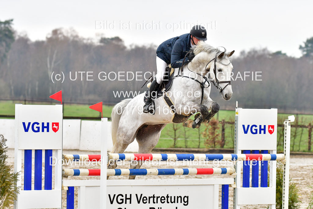 Reitsportzentrum Bremervörde 11.4.21 | 11421 VGH Einlaufprfg _009
