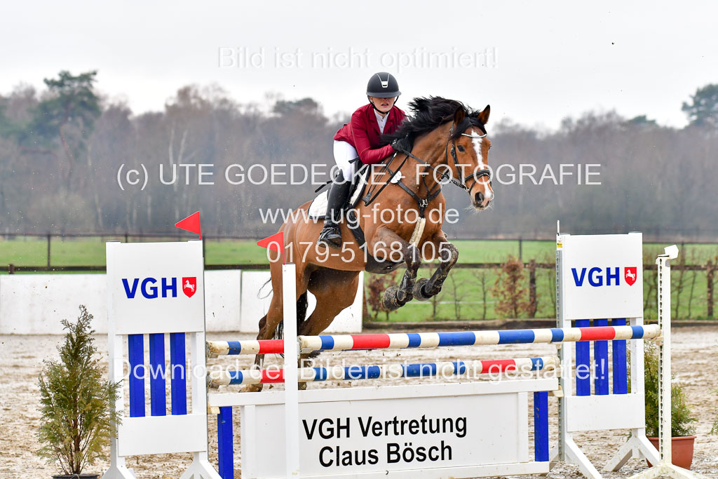 Reitsportzentrum Bremervörde 11.4.21 | 11421 VGH Einlaufprfg _013