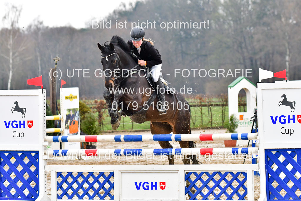 Reitsportzentrum Bremervörde 11.4.21 | 11421 VGH Einlaufprfg _025