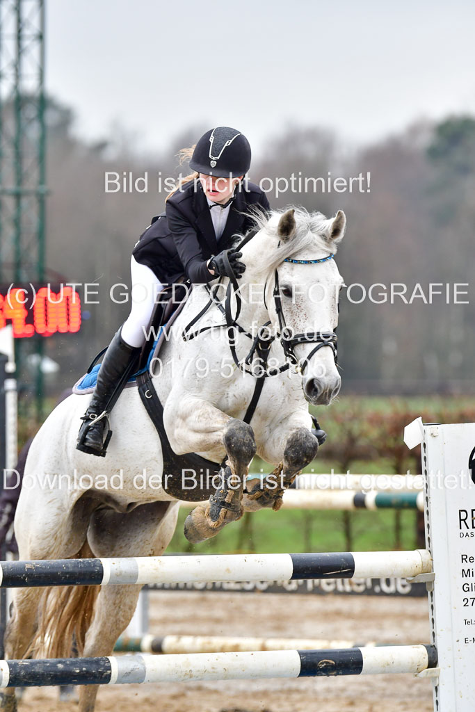Reitsportzentrum Bremervörde 11.4.21 | 11421 VGH Einlaufprfg _064