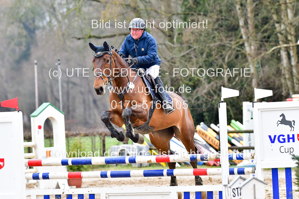 Reitsportzentrum Bremervörde 11.4.21 | 11421 VGH Einlaufprfg _081