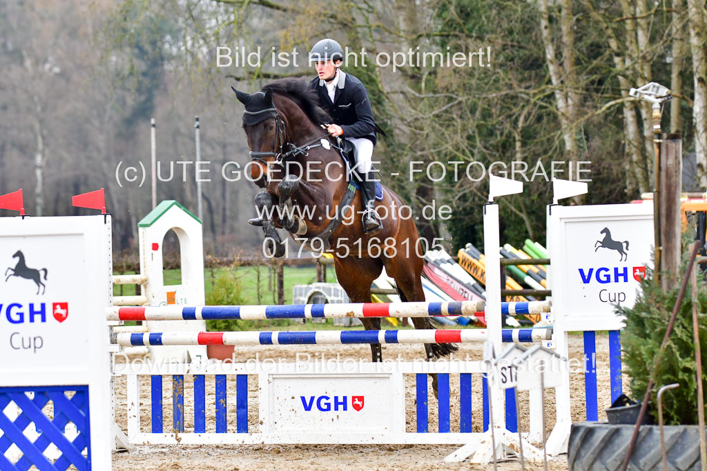 Reitsportzentrum Bremervörde 11.4.21 | 11421 VGH Einlaufprfg _102 