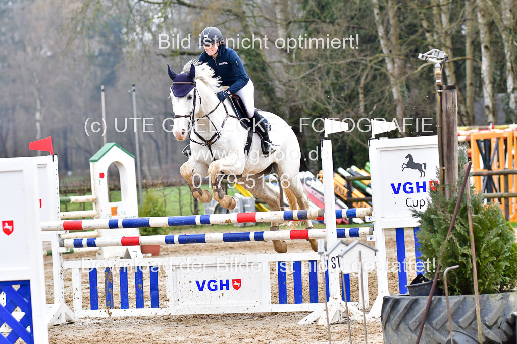 Reitsportzentrum Bremervörde 11.4.21 | 11421 VGH Einlaufprfg _117 