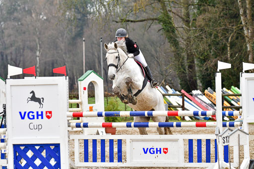 Reitsportzentrum Bremervörde 11.4.21 | 11421 VGH Einlaufprfg _030 