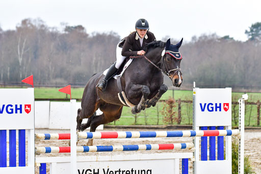 Reitsportzentrum Bremervörde 11.4.21 | 11421 VGH Einlaufprfg _038 