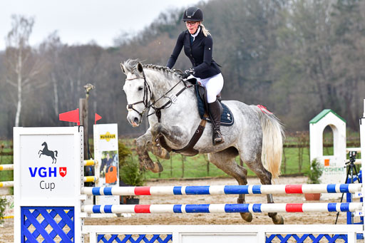 Reitsportzentrum Bremervörde 11.4.21 | 11421 VGH Einlaufprfg _085 