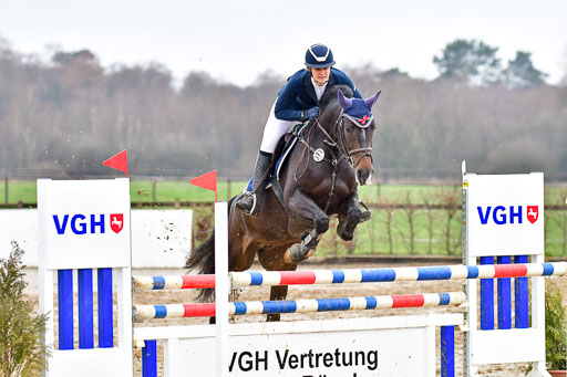 Reitsportzentrum Bremervörde 11.4.21 | 11421 VGH Einlaufprfg _120 