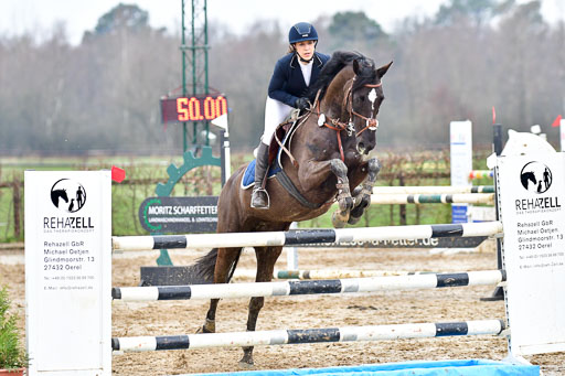 Reitsportzentrum Bremervörde 11.4.21 | 11421 VGH Einlaufprfg _126 