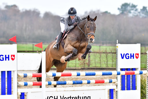 Reitsportzentrum Bremervörde 11.4.21 | 11421 VGH Einlaufprfg _131 